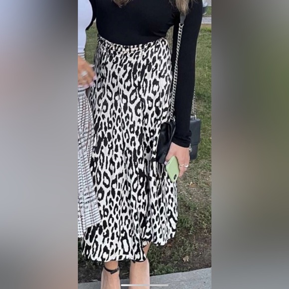 zara black and white cheetah midi skirt - Picture 2 of 2